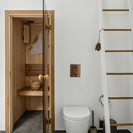 別荘 Family-friendly Oasis With Pool And Cinema *