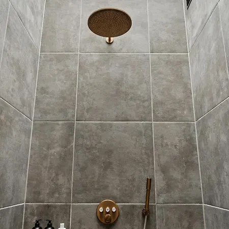 別荘 Family-friendly Oasis With Pool And Cinema *